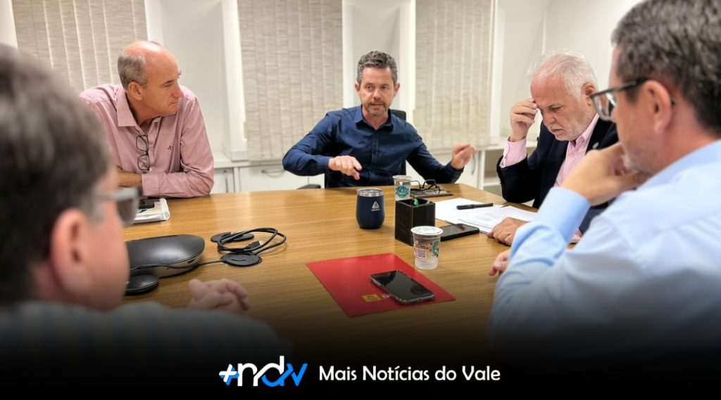 Prefeito de Indaial cobra CASAN por falhas no abastecimento de água