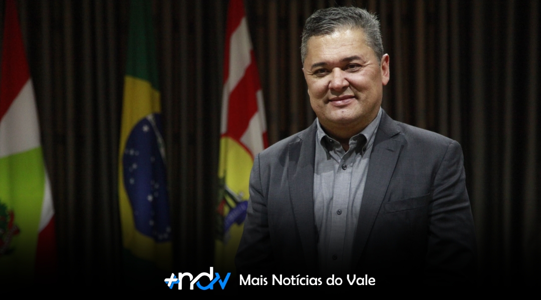 Justiça determina afastamento de Almir Vieira por 180 dias em investigação sobre “rachadinha”