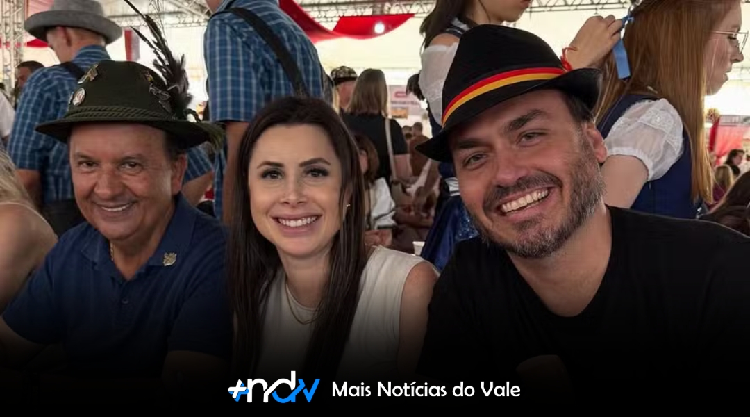 Jorginho bate o martelo e garante Carol De Toni e Carlos Bolsonaro ao Senado