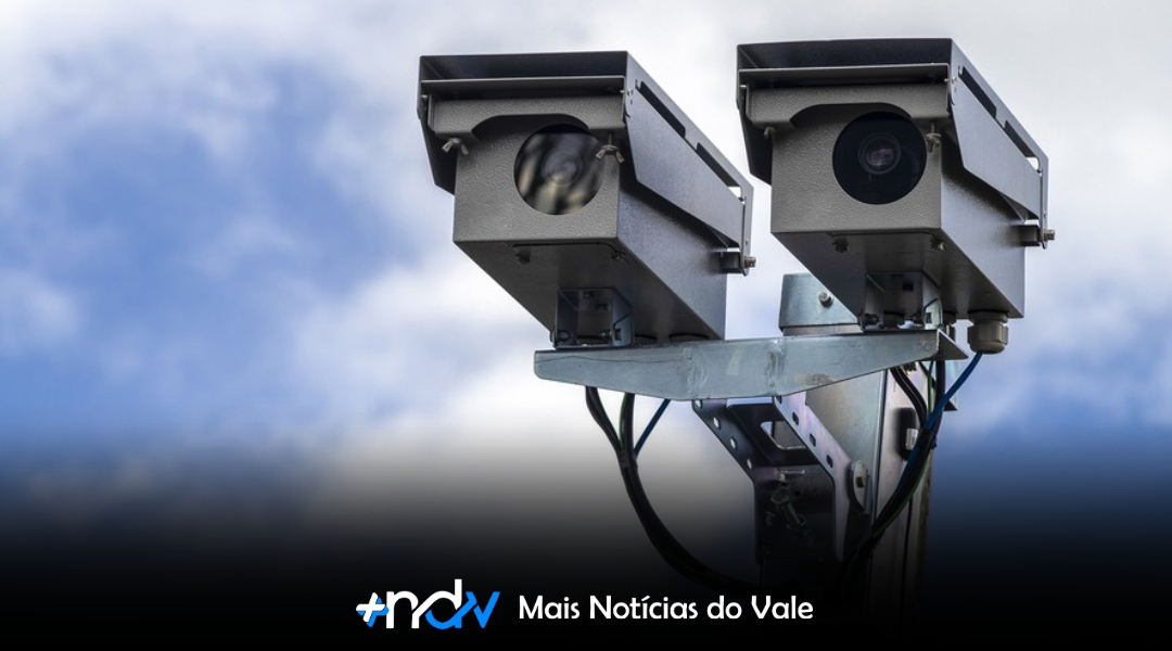 Como funciona o radar com IA que aplicou 20 mil multas em 5 meses no Brasil