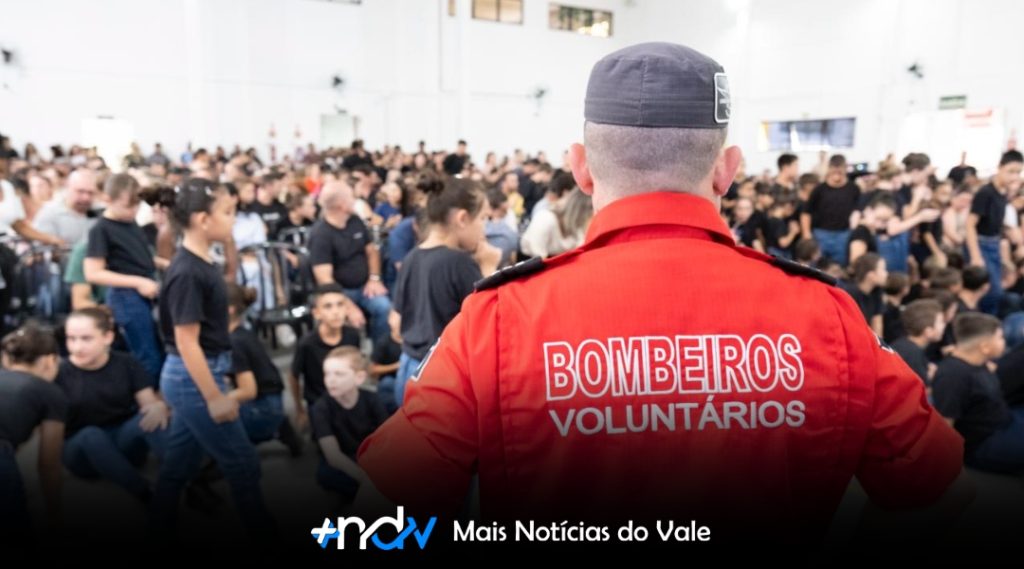 Escola Municipal Bombeiro Cívico Helga Ittner é inaugurada em Indaial