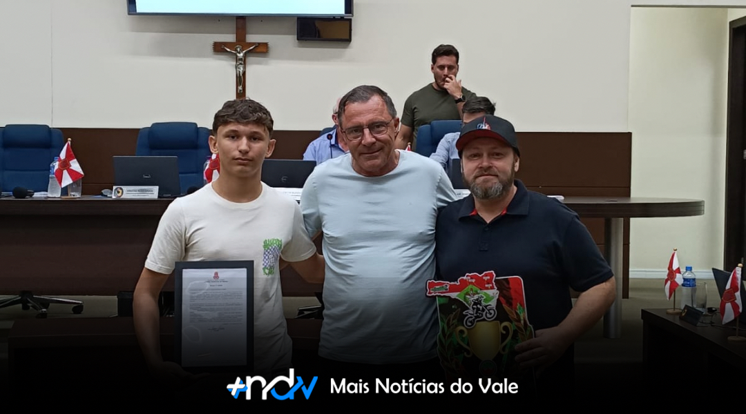 Atleta Victor Gabriel de Sousa é homenageado com moção do vereador Flavio Molinari