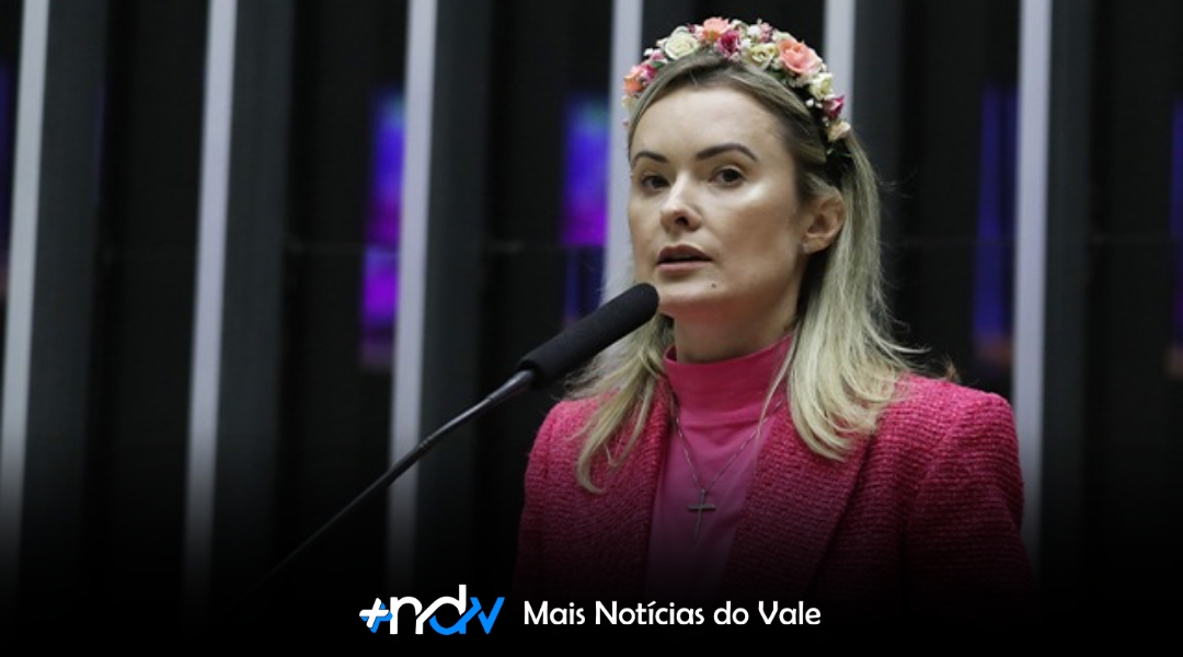 Deputada propõe dedução total de gastos com educação no Imposto de Renda
