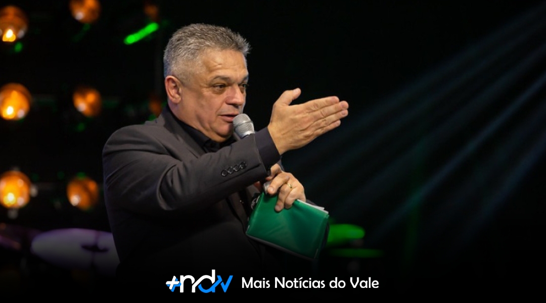 João Rodrigues cancela evento de renúncia e nega proposta para desistir da disputa