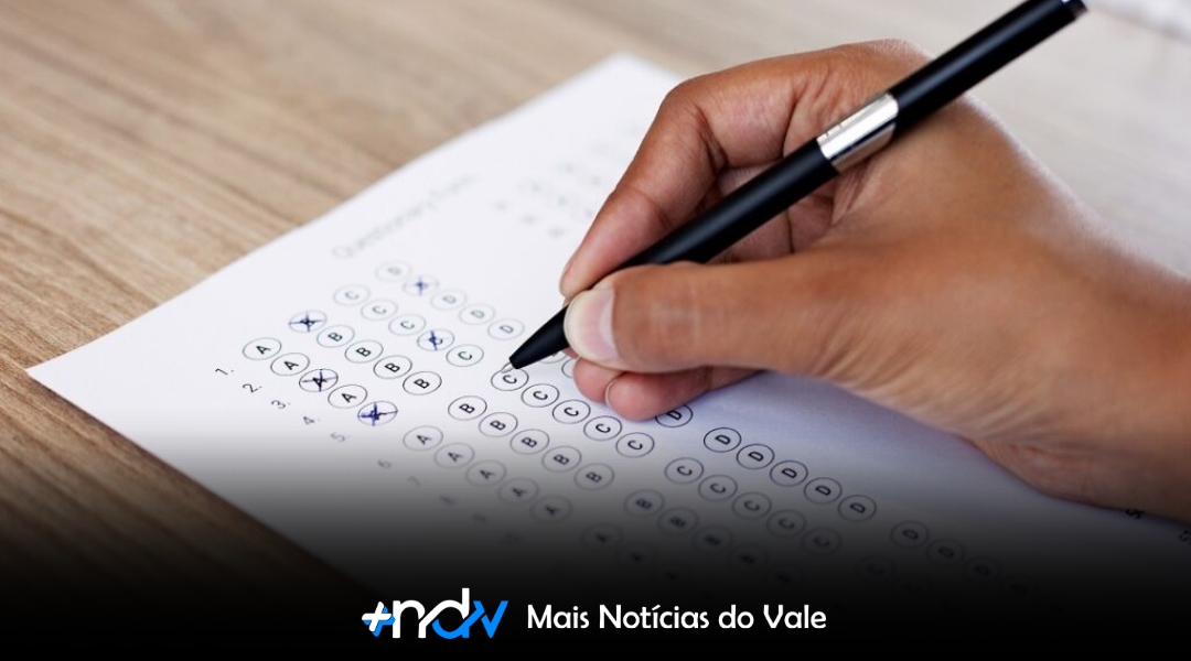 Governo de SC abre concurso para a InvestSC com salários de até R$ 10,3 mil