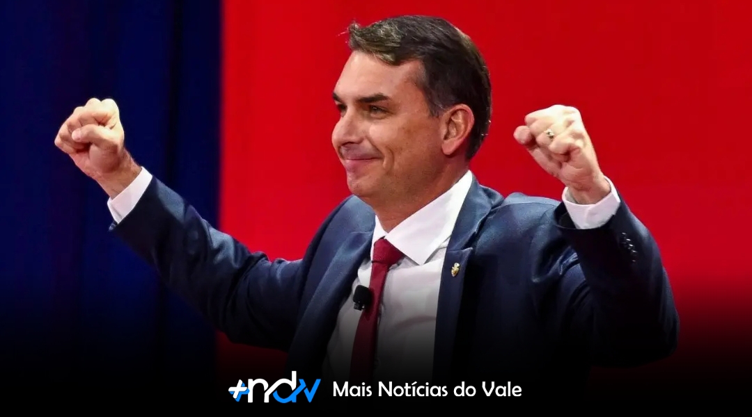 Flávio Bolsonaro lidera corrida presidencial em Santa Catarina