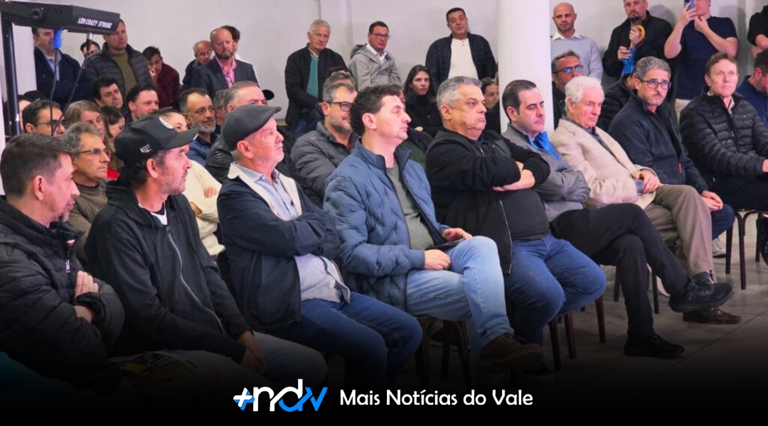 João Rodrigues recebe reivindicações sobre enchentes no Alto Vale e critica obras paradas