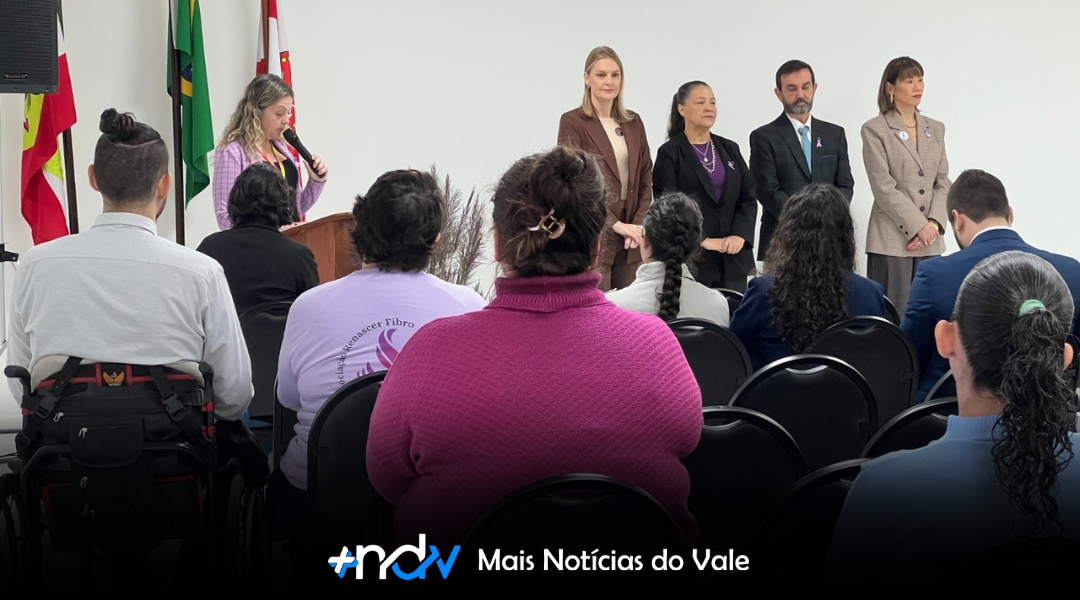 2º Seminário sobre Fibromialgia reúne comunidade para manhã de conscientização em Indaial