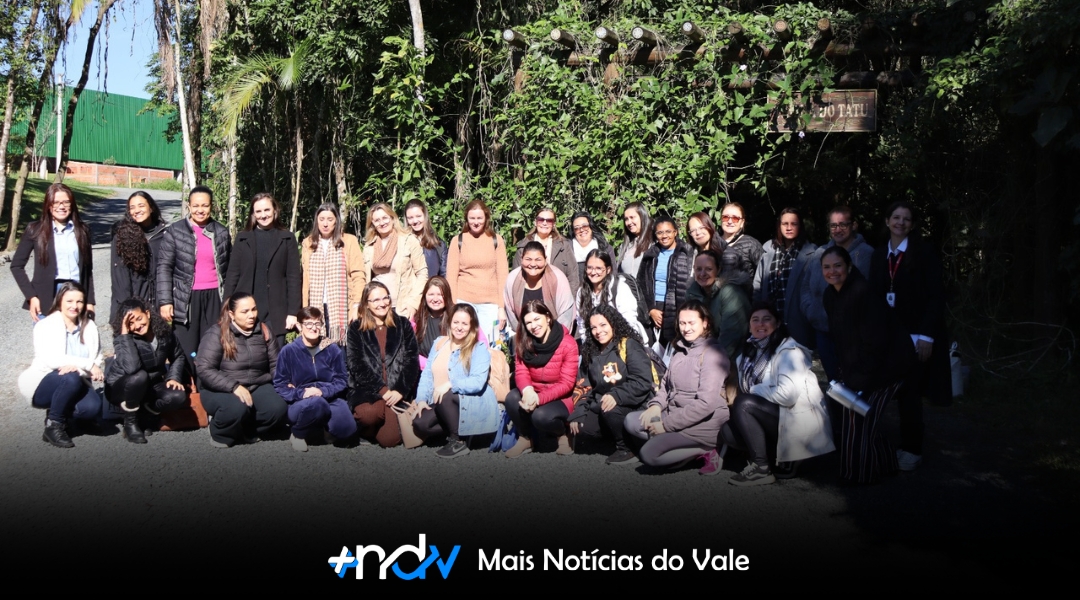 Professoras de Indaial participam de formação sobre educação ambiental no Parque Girassol