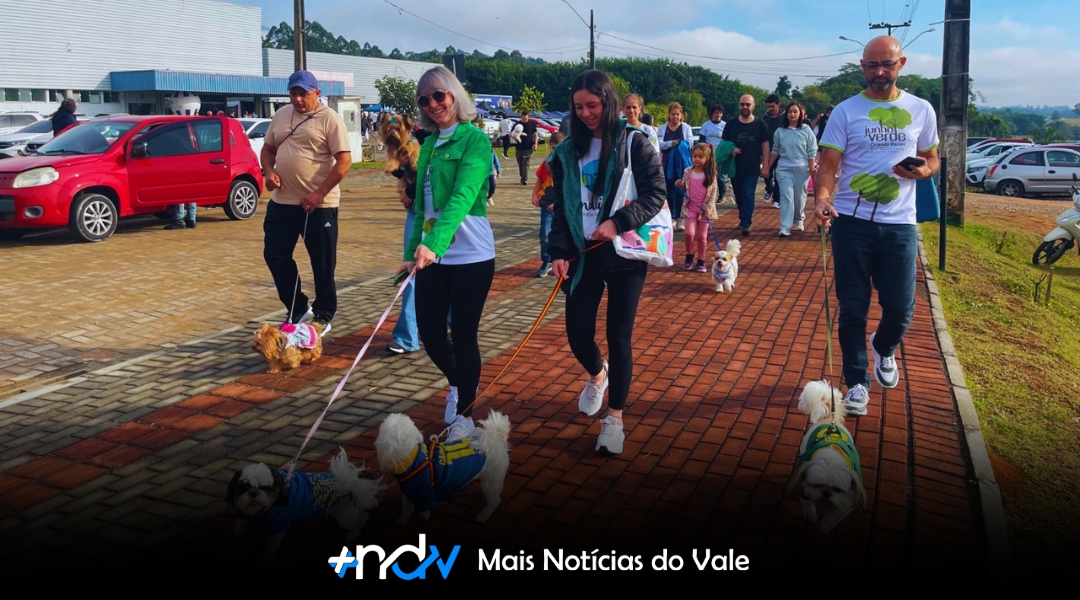 Pet Day reúne centenas de pessoas e fortalece políticas de proteção animal em Indaial