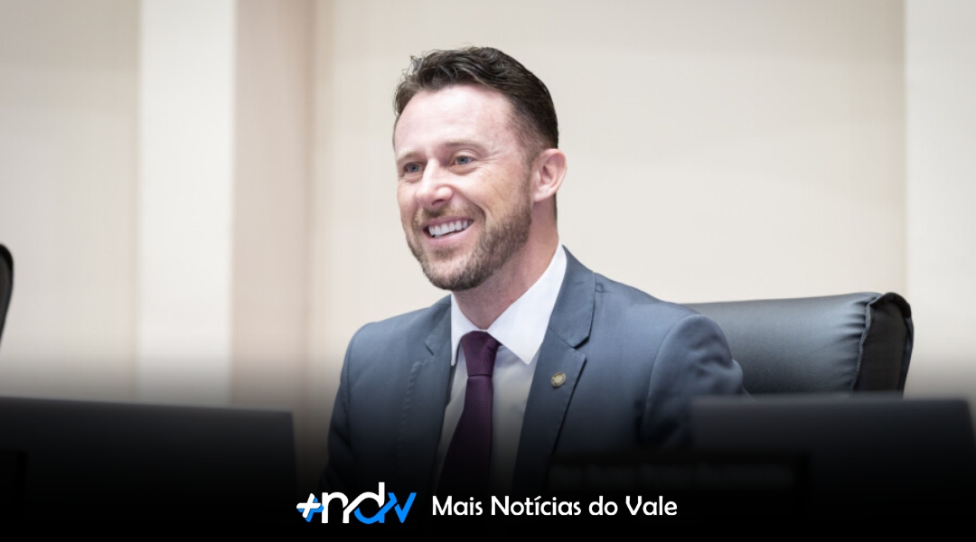 Deputado do MDB reafirma apoio a Jorginho Mello durante evento da Fesporte