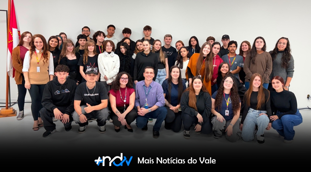 ProEstágio Indaial promove capacitação sobre cooperativismo e educação financeira